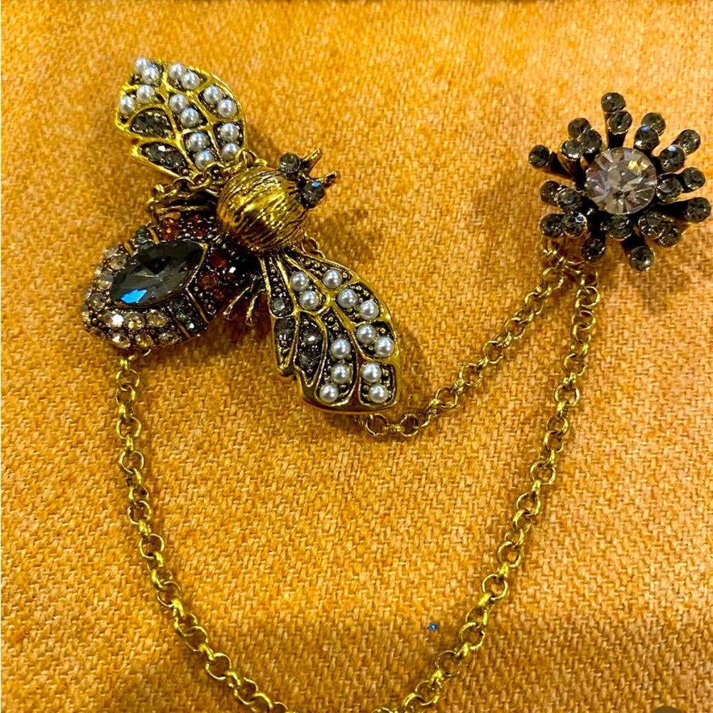 Gold and Silver Bee and Flower Chain Brooch